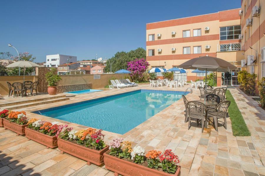 Itapetinga Hotel Атибая Экстерьер фото